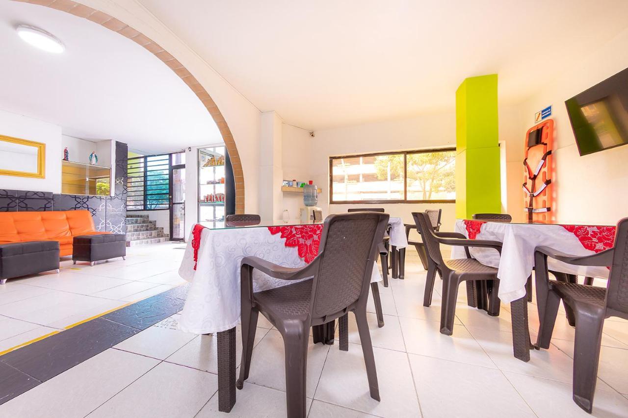Ayenda Villas De San Juan Medellin Bagian luar foto