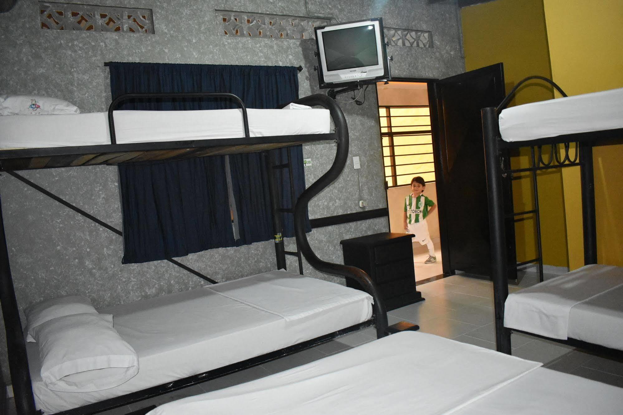 Ayenda Villas De San Juan Medellin Bagian luar foto